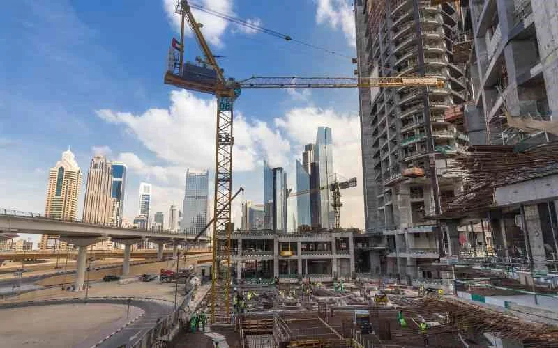 how long does it take to build a house in Dubai?